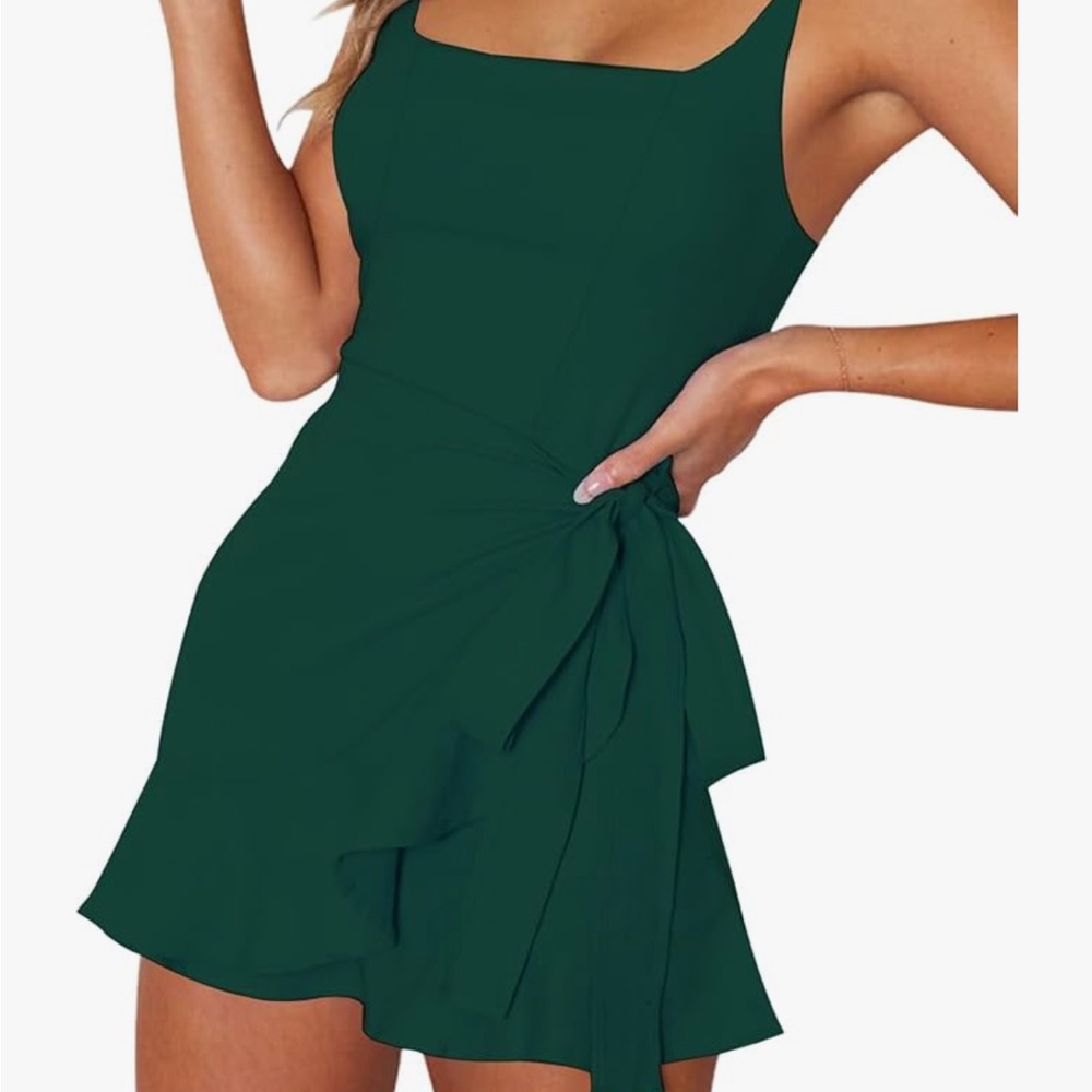 Elegant Red Sleeveless Dress